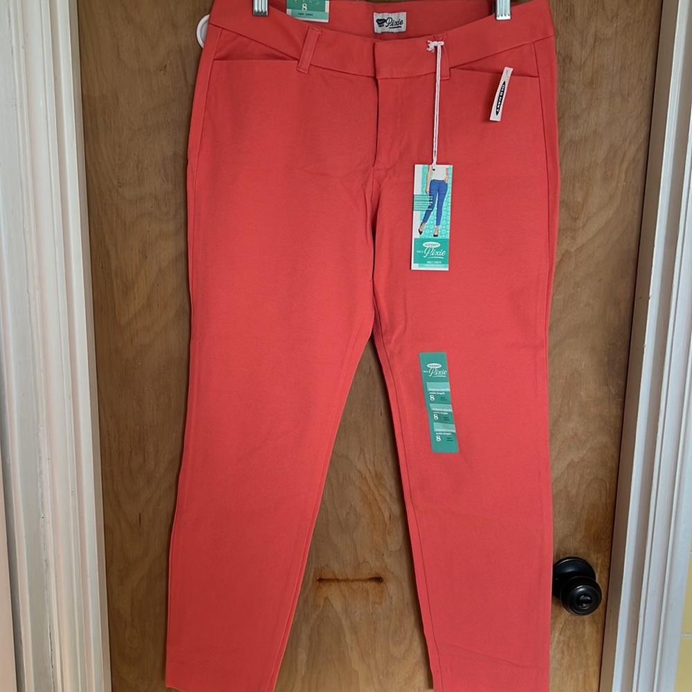 New With Tags NWT Old Navy pixie Sz 8 ankle length regular